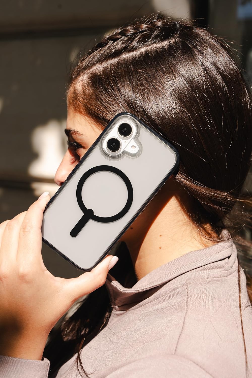 Detalle 2 de ZAGG Santa Cruz Snap – etui do iPhone’a 16, MagSafe, grafen i ochrona do 4 m