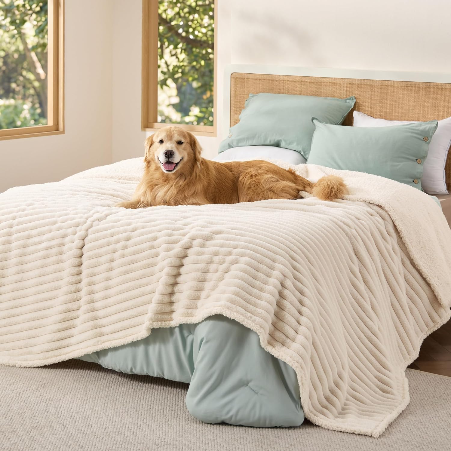 Detalle de Bedsure Waterproof Pet Blanket King