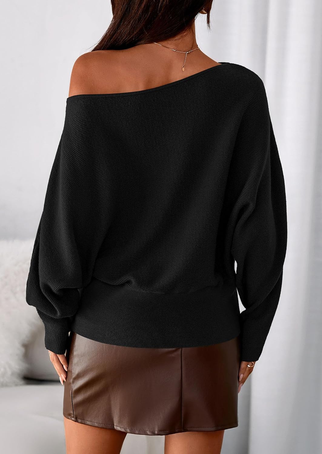 Detalle 2 de PRETTYGARDEN Off The Shoulder Sweater