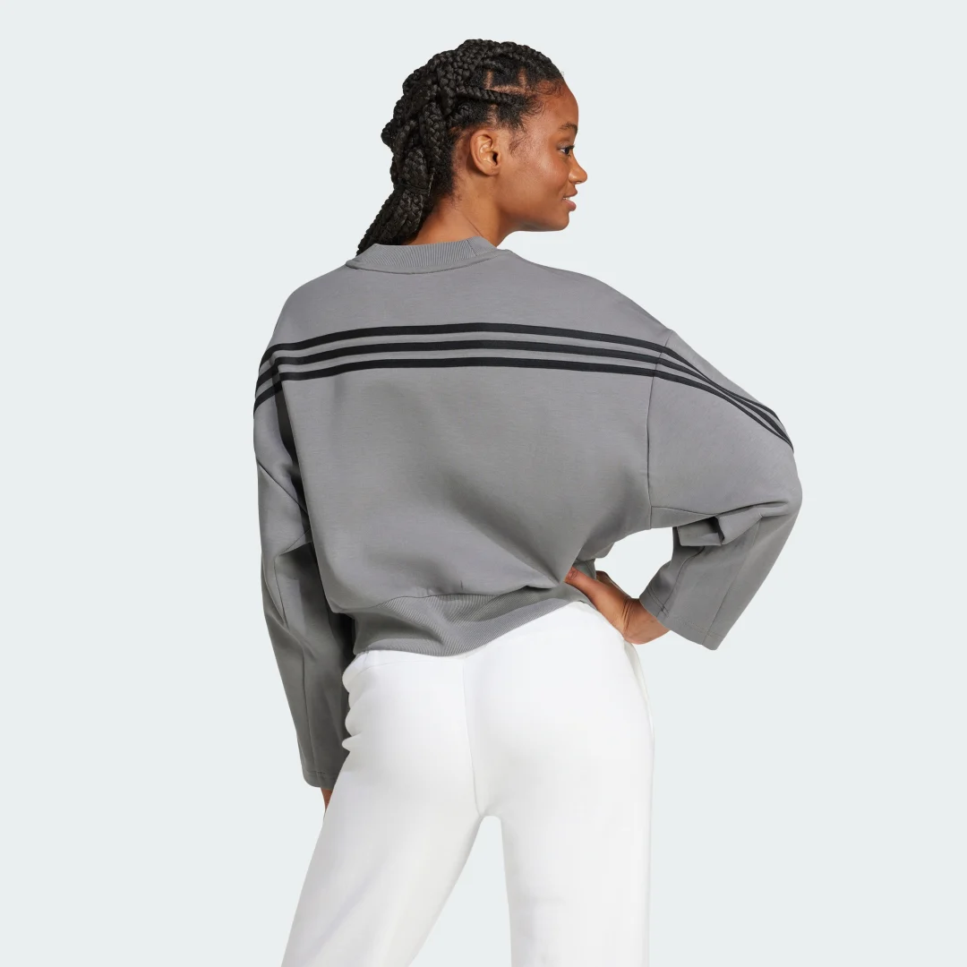 Detalle 2 de Sudadera Adidas Future Icons 3 bandas gris