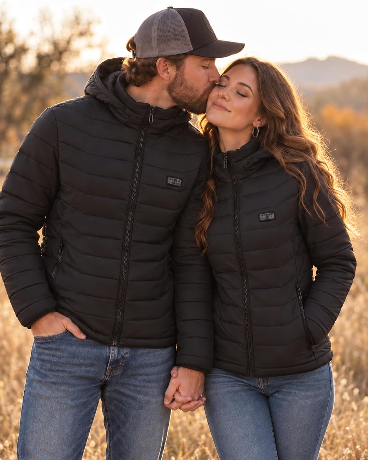 Detalle de MOZZROZZ Heated Jacket with 15-Zone Heating, Dual Controls & 3 Heat Levels