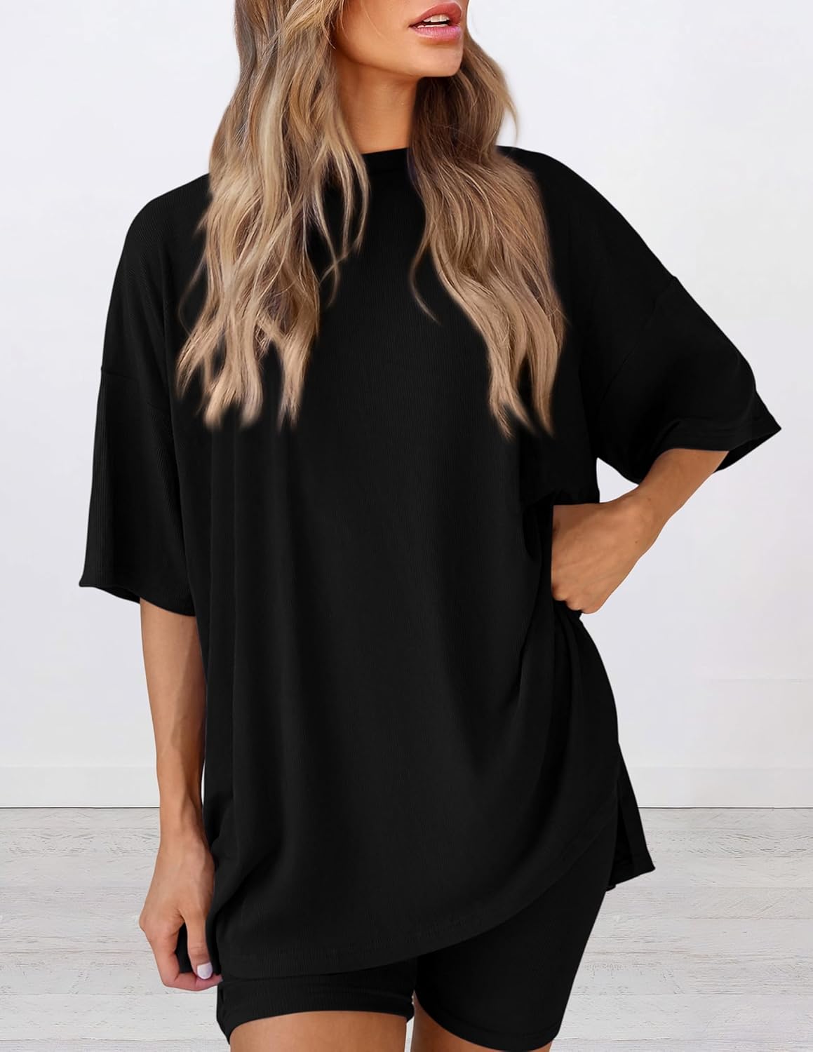 Detalle 2 de PRETTYGARDEN 2-Piece Lounge Set 2026 — Oversized Shirt & Shorts