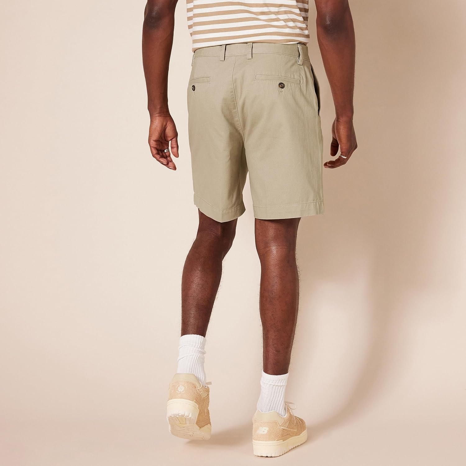 Thumbnail 1 de Amazon Essentials Men's Classic-Fit 7” Chino Shorts (18 cm Inseam)