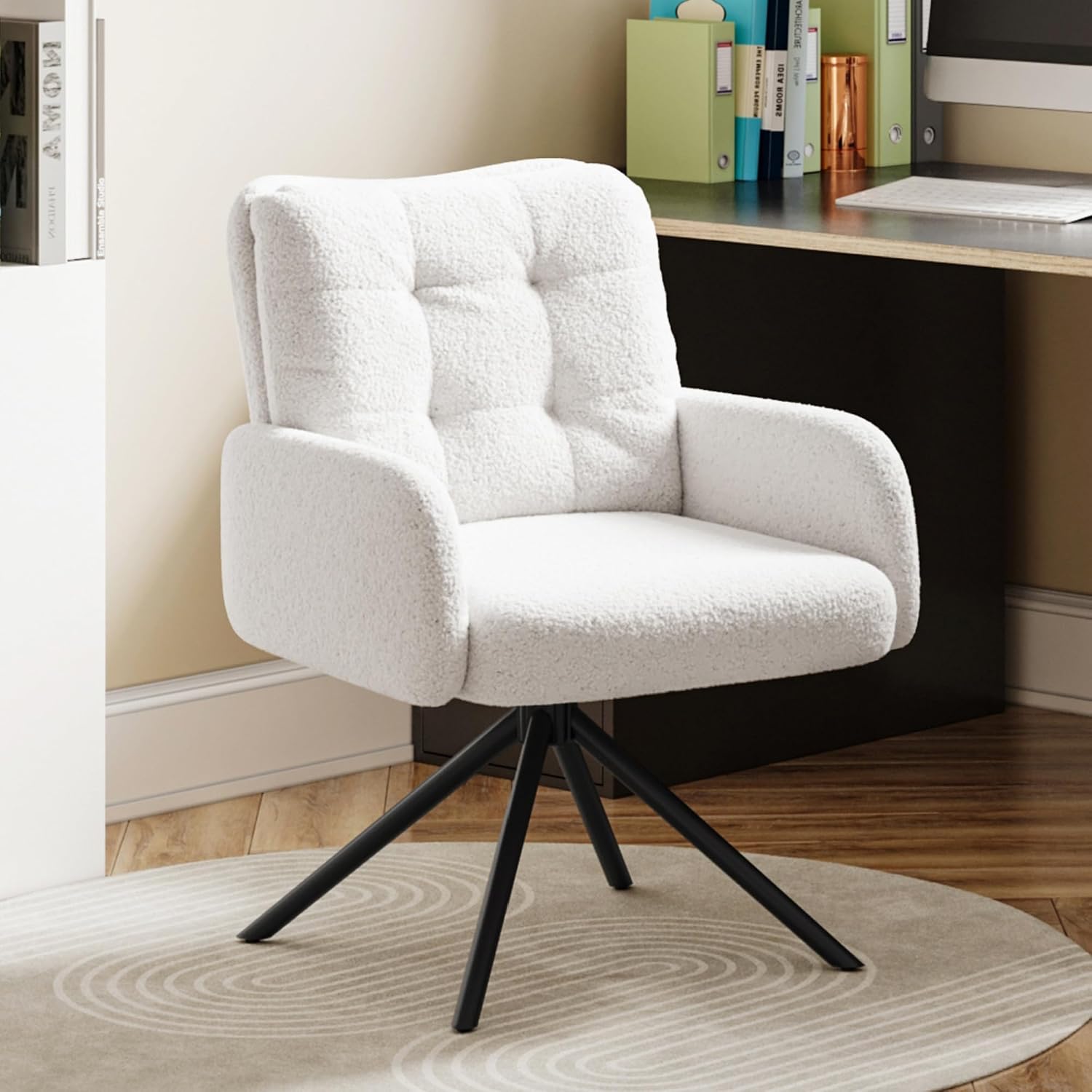 Detalle de Luxstein HM044946 White Bouclé Tub Chair with 360° Swivel and Metal Frame