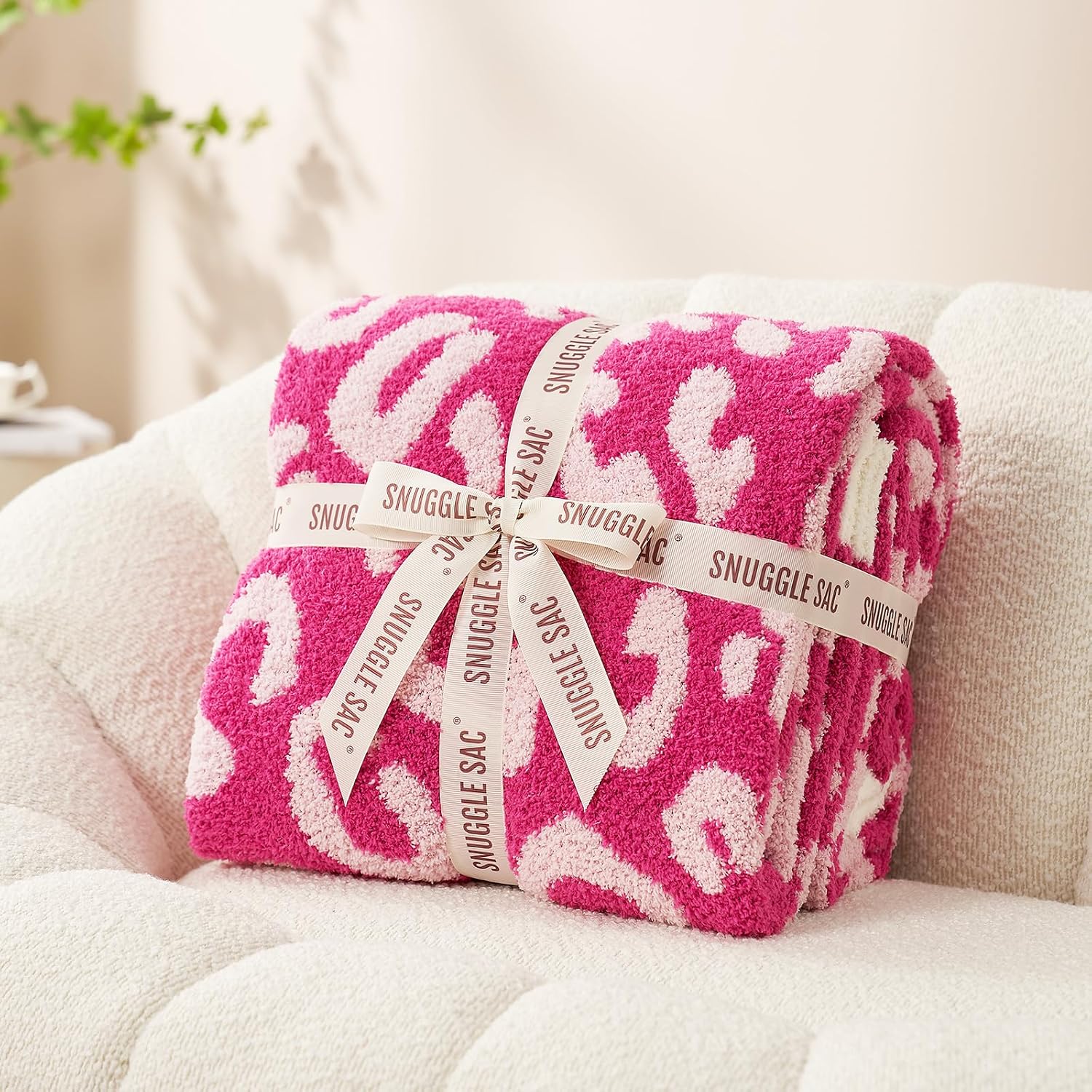 Detalle de Snuggle Sac SnuggleSacHeather Reversible Leopard Throw, Microfiber, 60" x 80