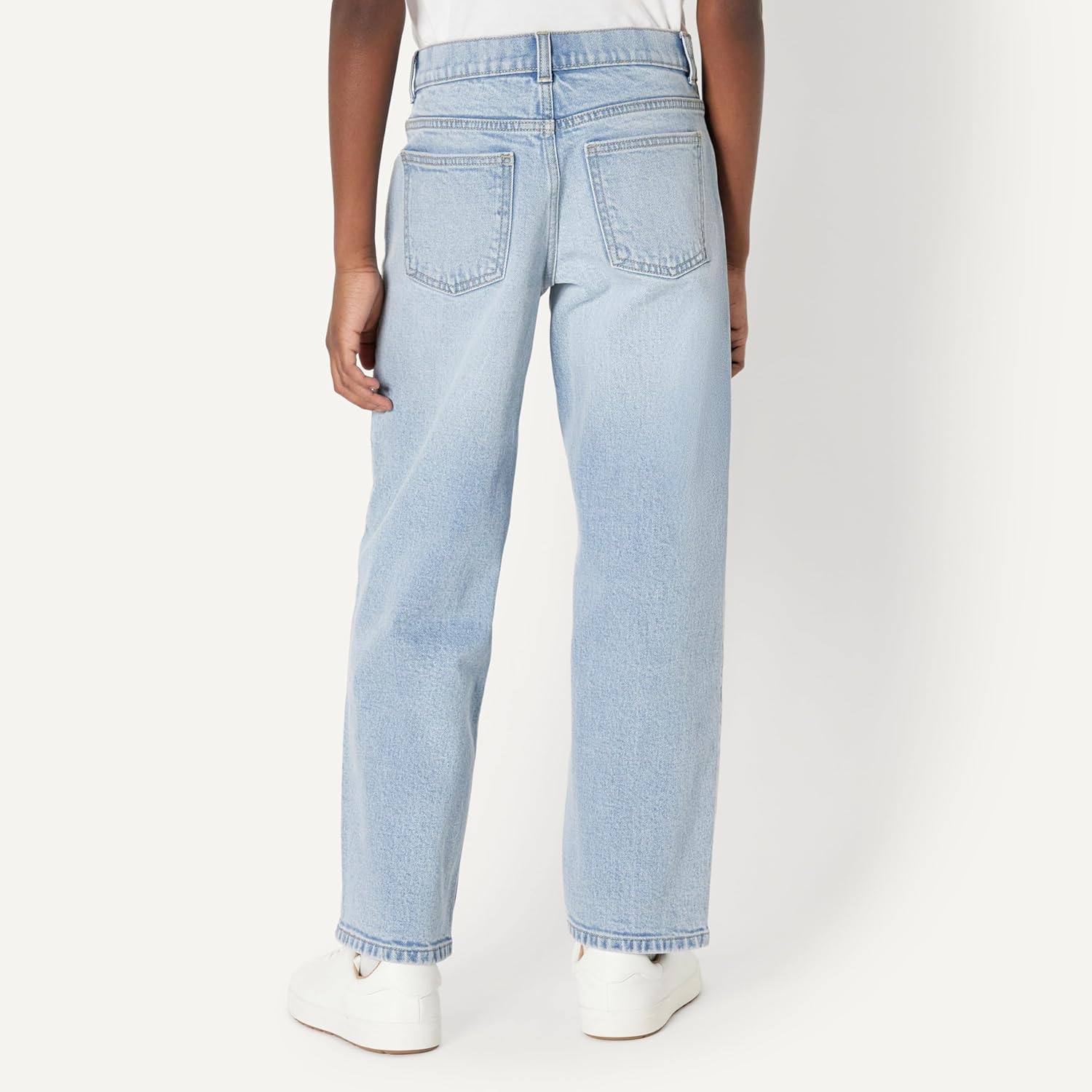 Thumbnail 3 de Amazon Essentials Boys' Medium Stretch Loose-Fit Baggy Jeans