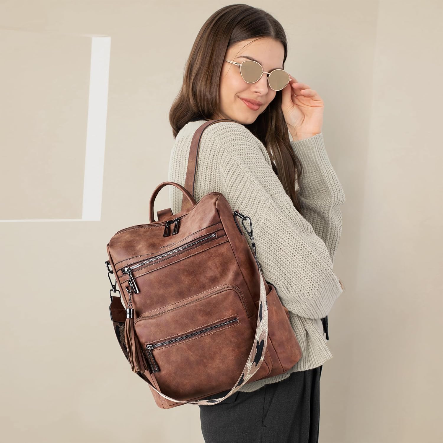 Thumbnail 4 de Shrrie Women’s Backpack Purse Leather-Style Convertible Bag for Travel & Everyday