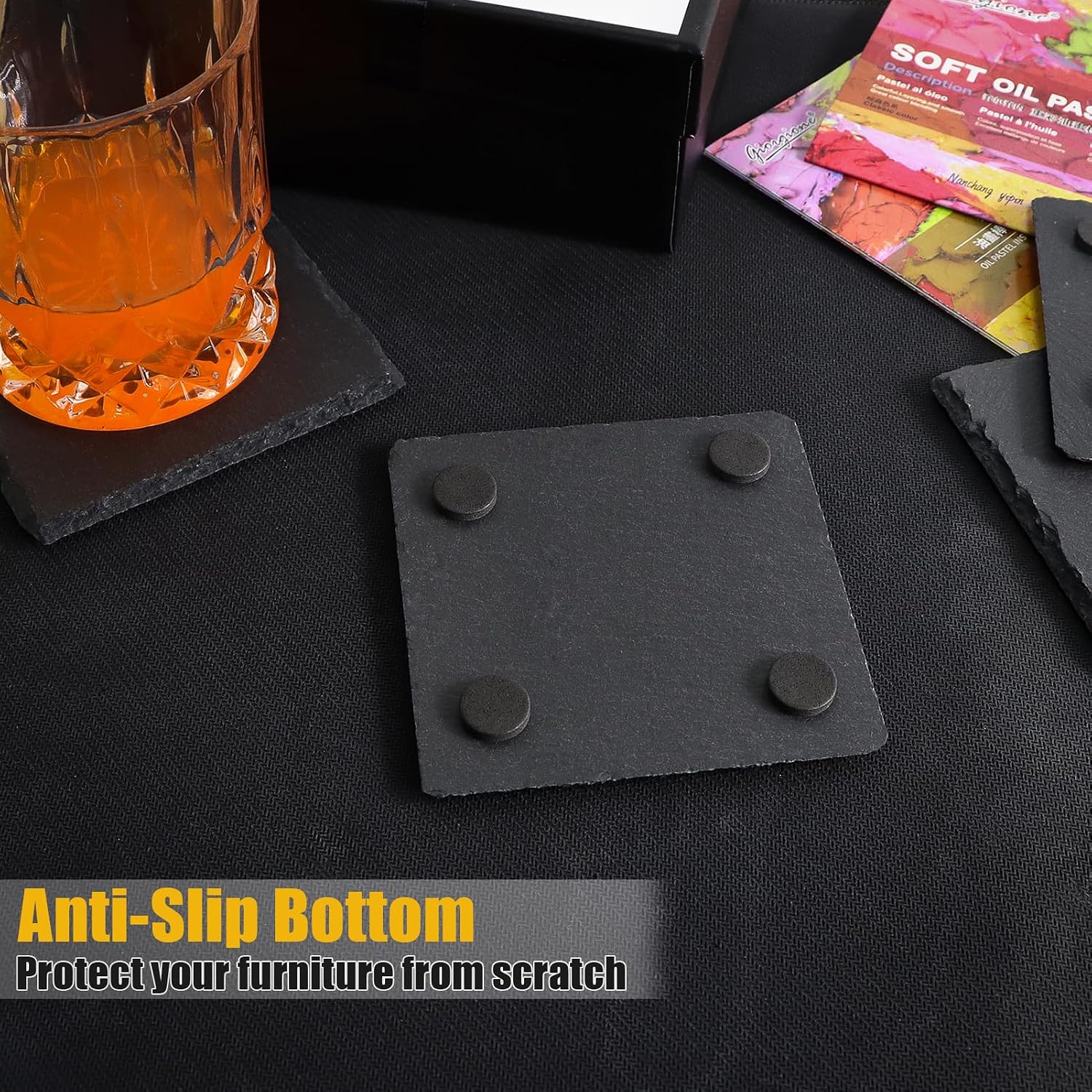 Detalle 2 de VIBRATITE 24 quadratische Schiefer-Getränkeuntersetzer (10,2 cm) – schwarzer Naturschiefer für Bar, Küche & Deko