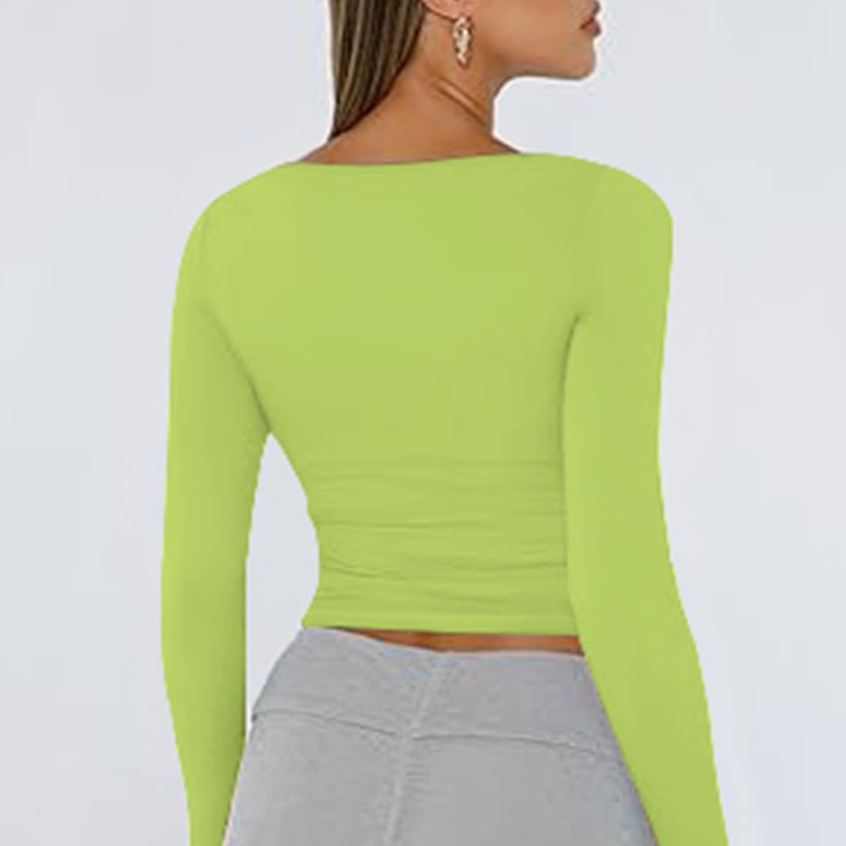 Detalle 2 de Women’s long-sleeved basic slim-fit cropped top (Y2K-inspired) for casual streetwear