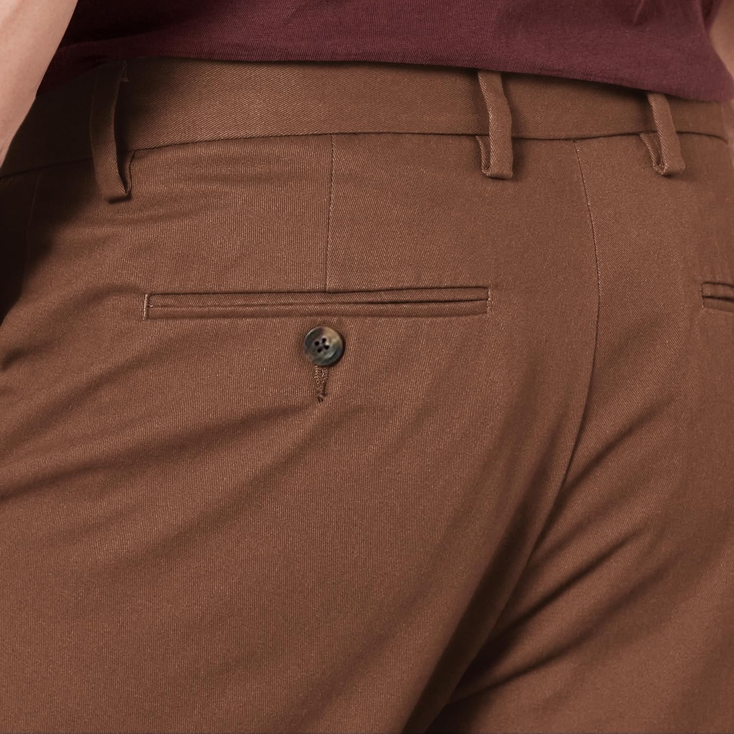 Thumbnail 3 de Amazon Essentials Men’s Slim Fit Wrinkle-Resistant Flat-Front Work Chino Trousers