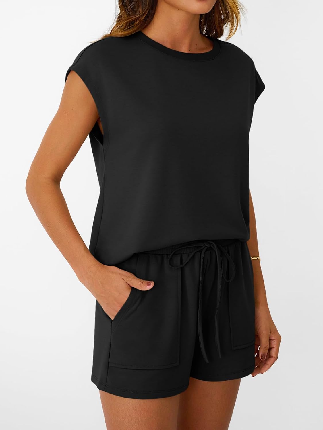 Detalle de Crew Neck Cap Sleeve Set with Drawstring
