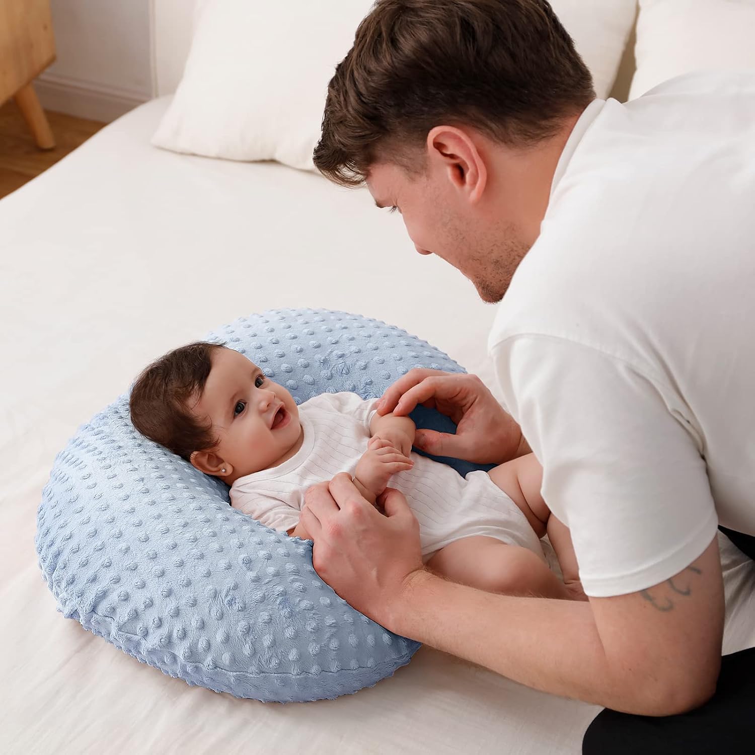 Detalle de QUENESS BABY Nursing Pillow with 7D PP Fiber Fill and Removable Cover