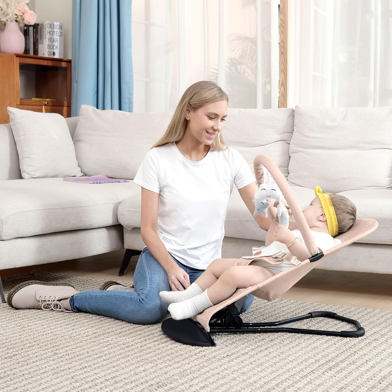 Detalle 2 de HKAI Baby Bouncer, Portable Cotton Infant Seat with 3 Recline Positions and Toys