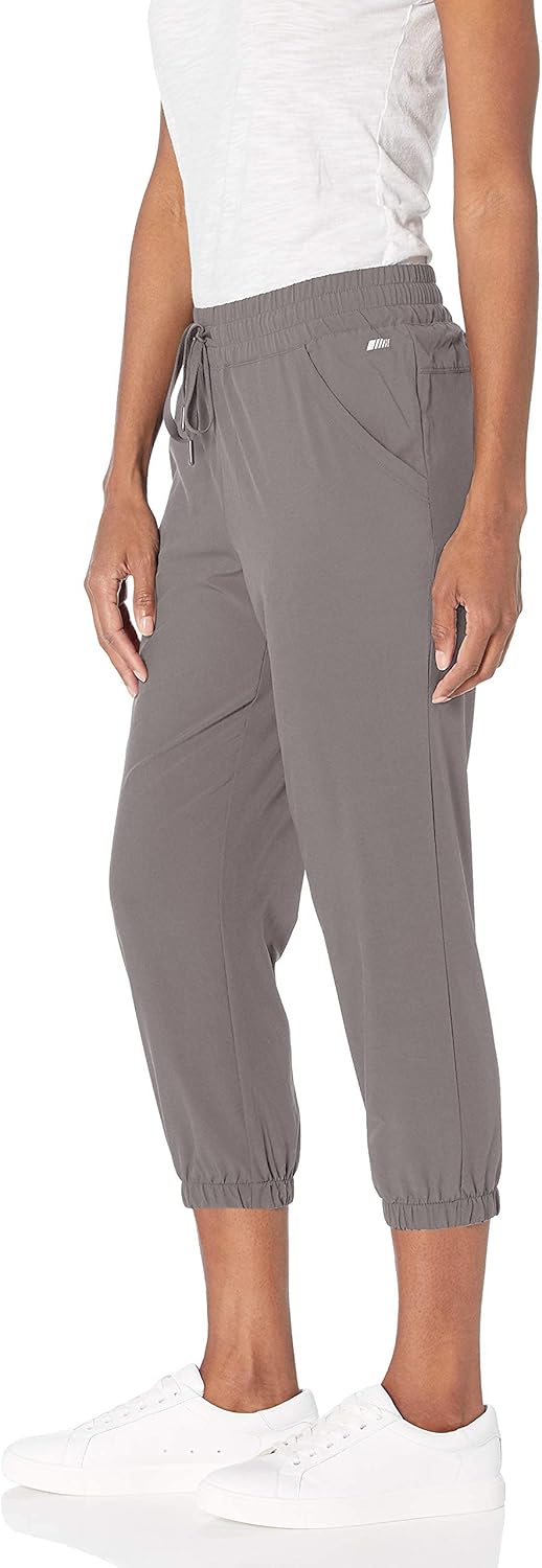 Detalle de Amazon Essentials Women's Active Performance Stretch Woven 23.5" Inseam Crop Jogger Trousers