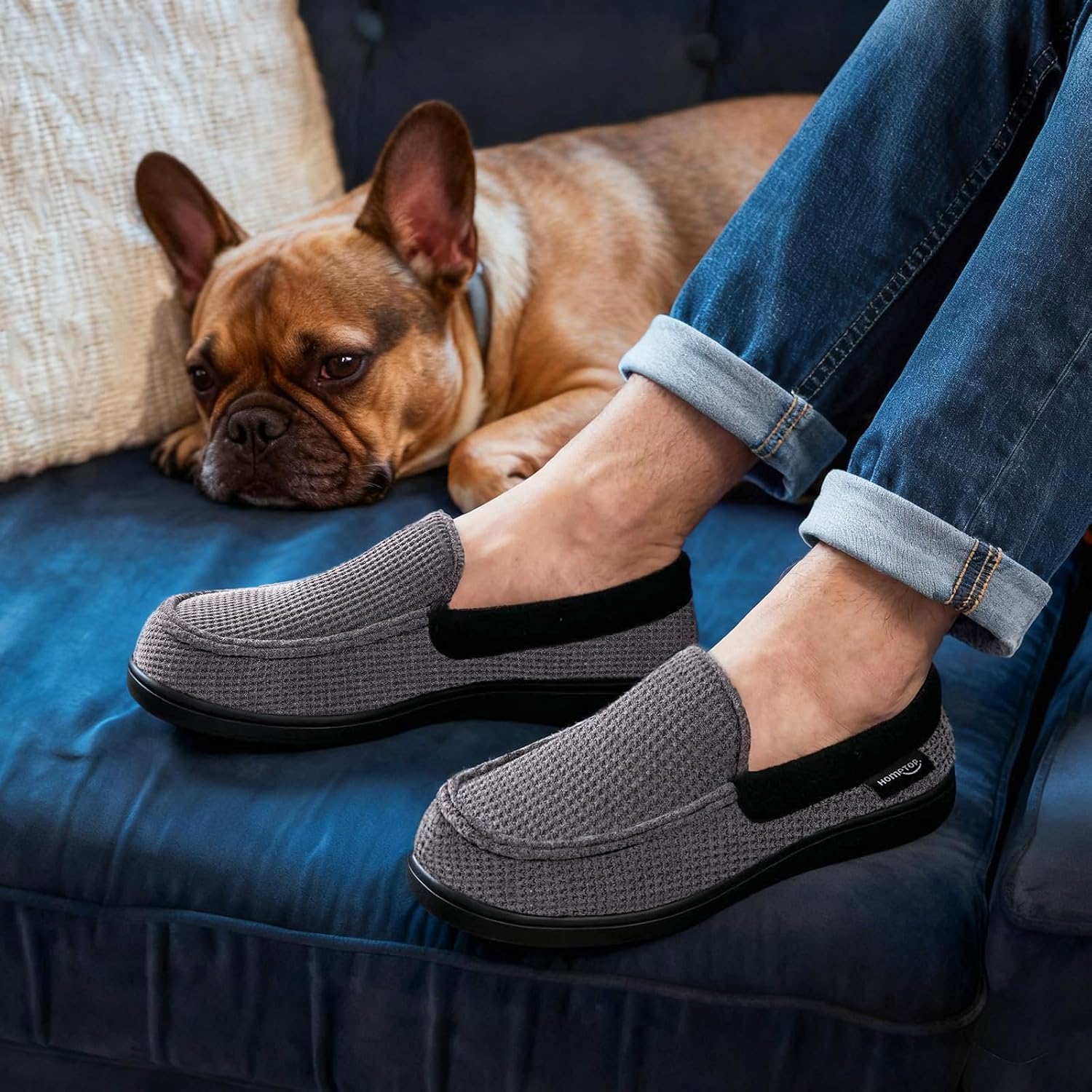 Detalle 2 de HomeTop Men’s Comfort Memory Foam Moccasin Slippers with Breathable Cotton Knit Upper