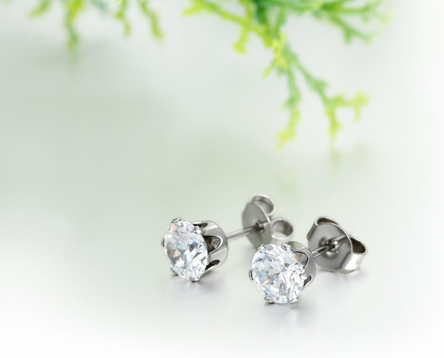 Detalle de JewelryWe Edelstahl Ohrstecker mit Zirkonia – 3–8 mm Durchmesser, wechselbare Größen