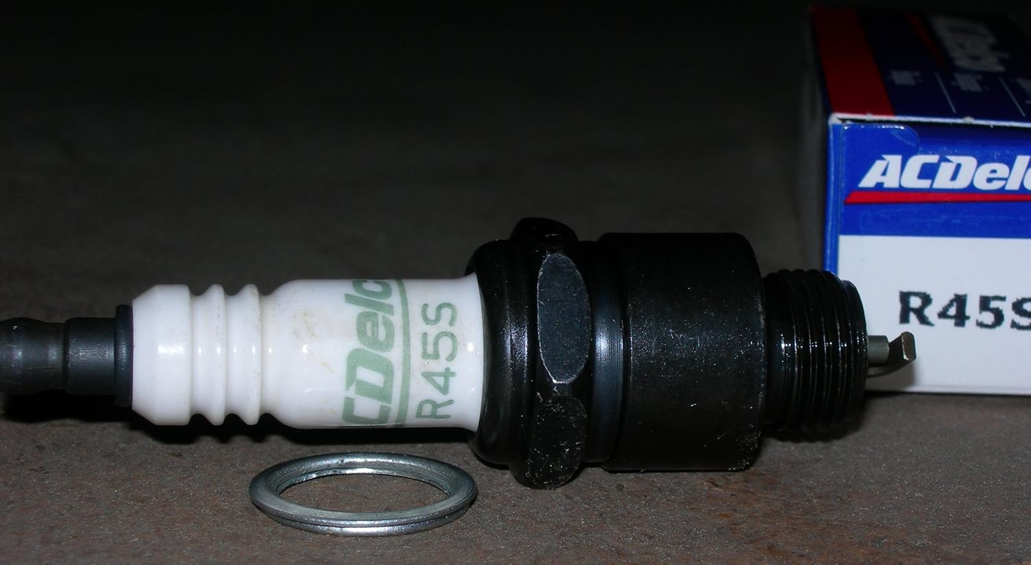 Thumbnail 1 de ACDelco Gold R45S spark plug 🔧