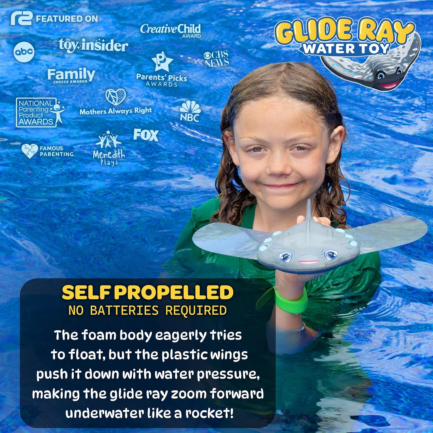Detalle de Stingray Pool Torpedo Swim Toy by Refresh Sports