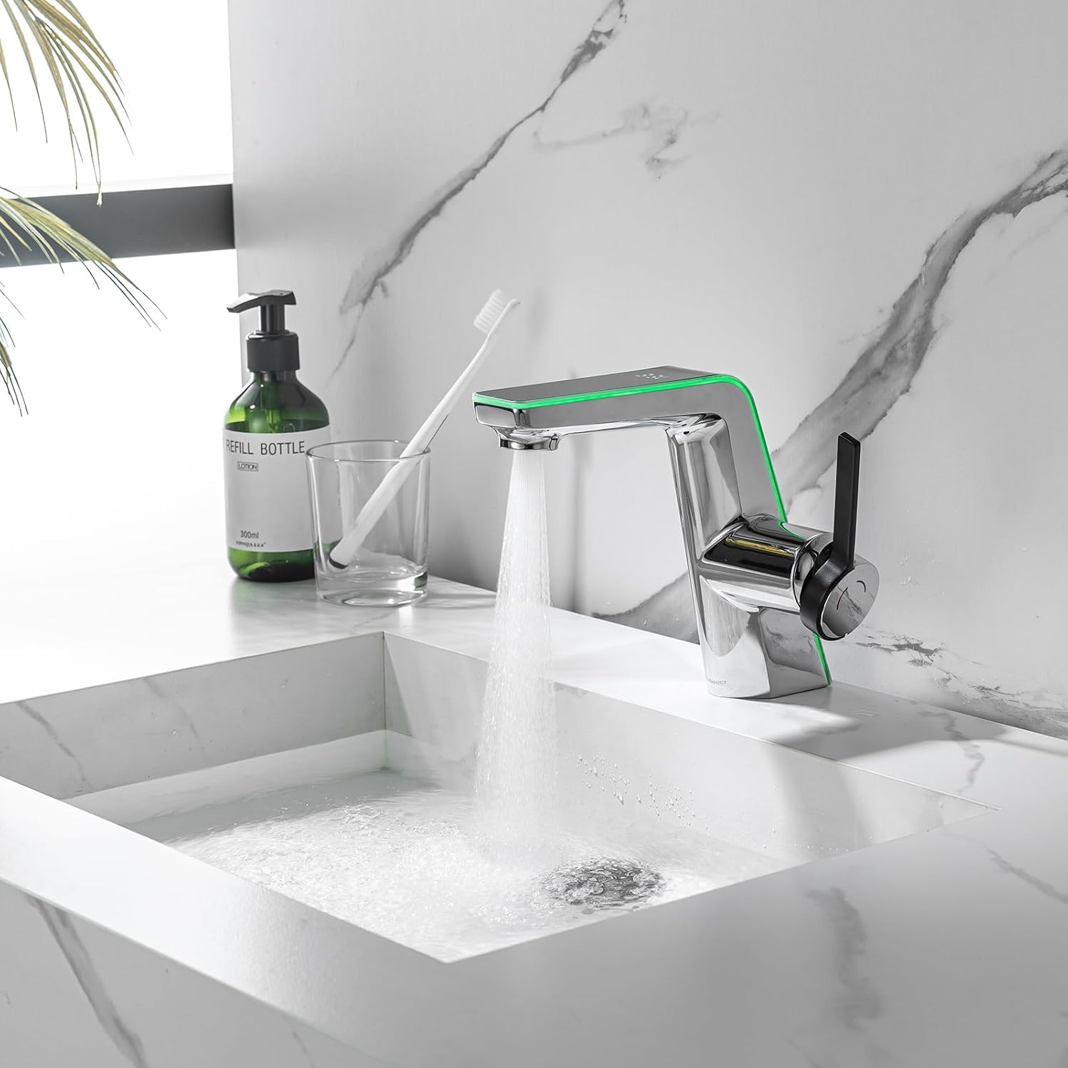 Detalle de Robinet de salle de bain LakeBayMZC avec affichage LED de la température – Mitigeur monocommande en laiton, chromé