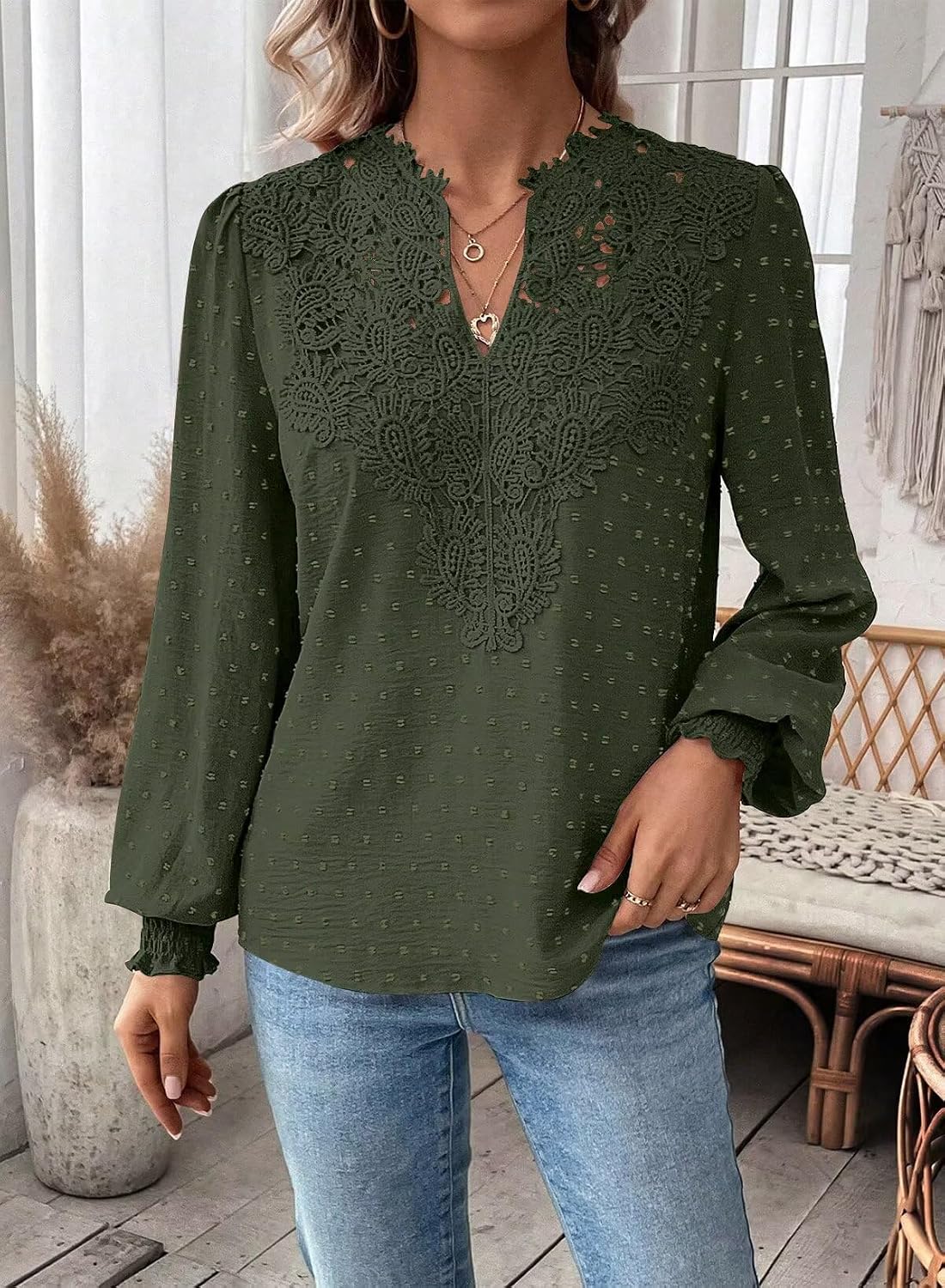 Detalle 2 de Falechay Swiss Dot Boho Long Sleeve V-Neck Chiffon Blouse
