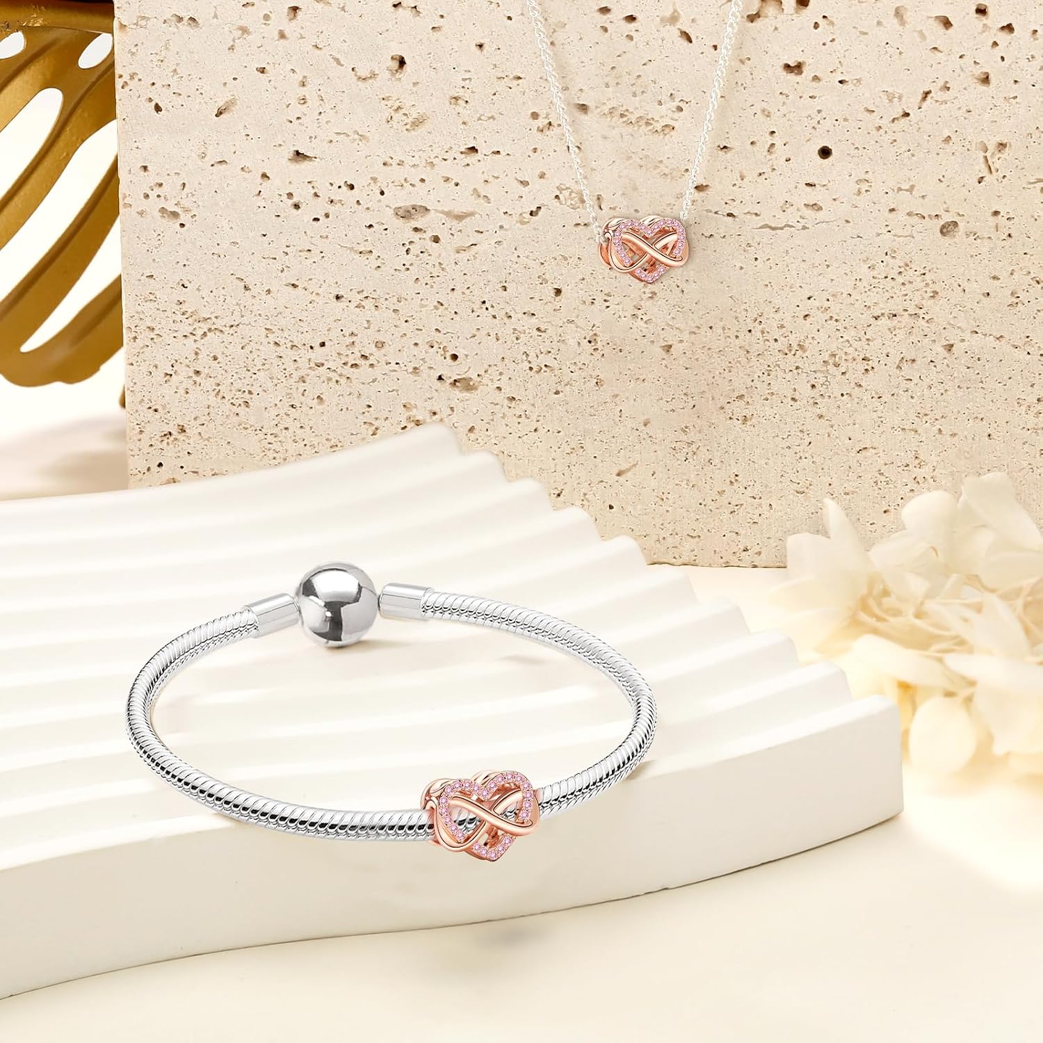 Detalle 2 de Ruaidhra Sterling-Silber Charms-Anhänger (925), Herz/Kreuz/Blumen/Kleeblatt/Schildkröte Tiermotive als Charm Clip Stopper für Armband & Kette