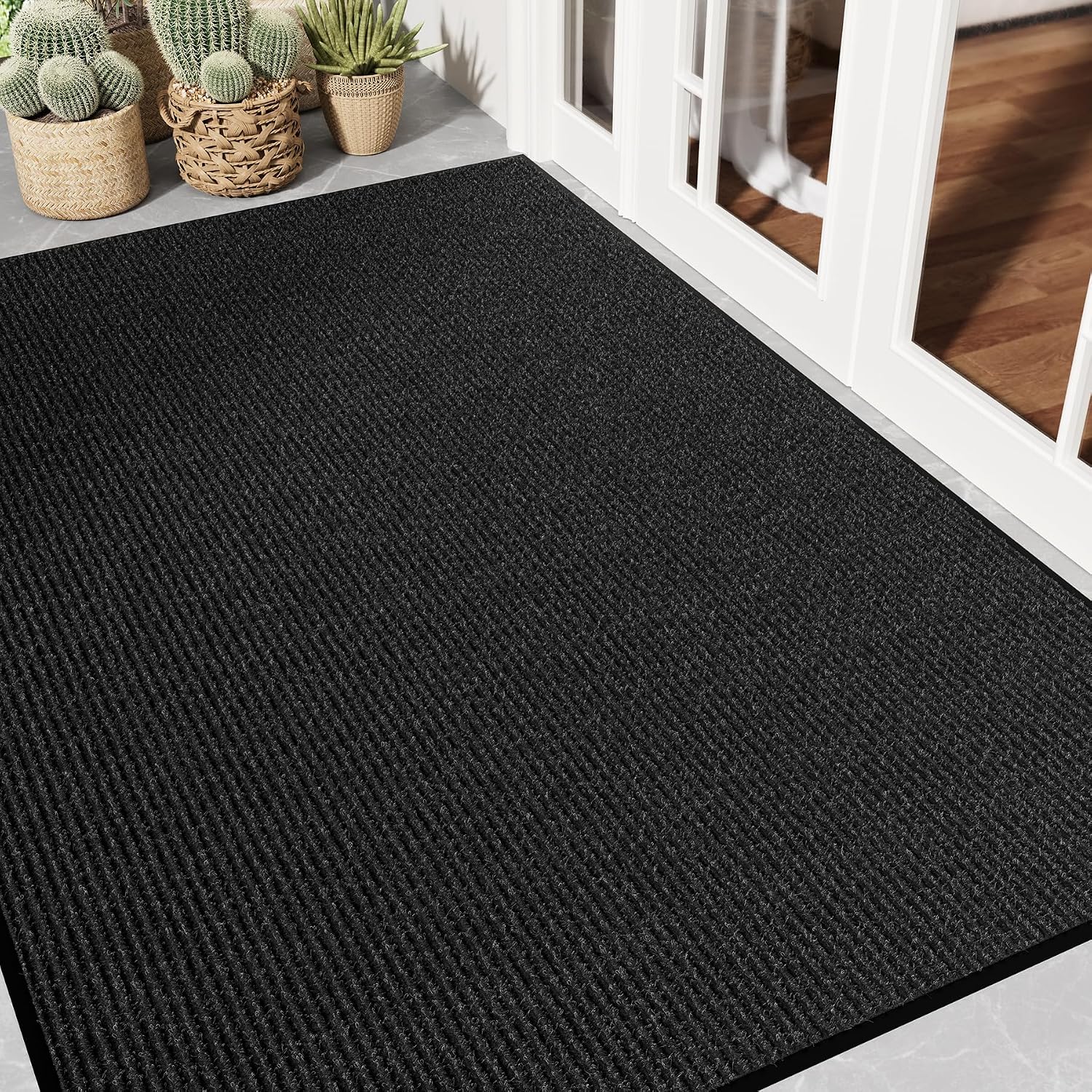 Detalle de EZ2LIVE 4' x 6' Front Door Mat with Polyester Fibers and PVC Backing