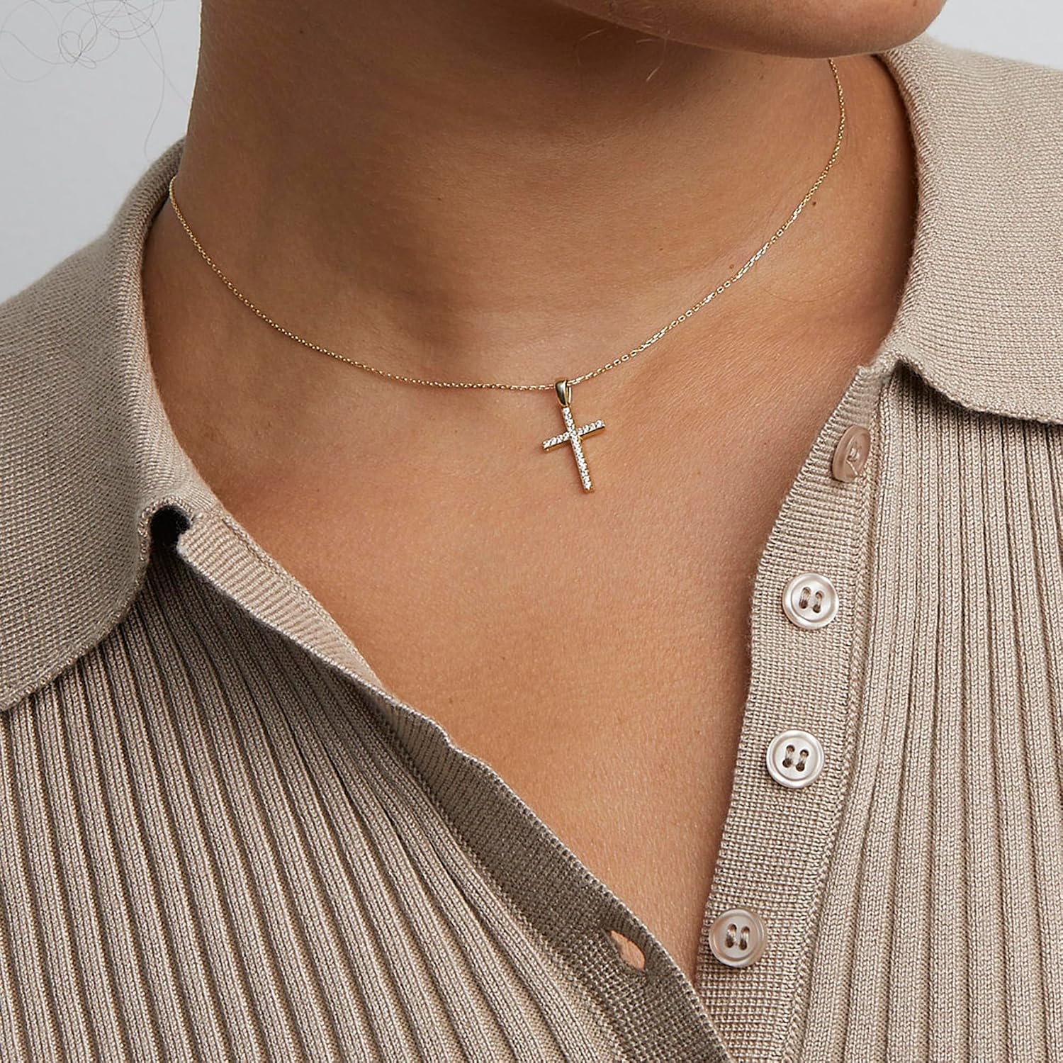 Detalle de TINGN Collana a croce in oro da donna – placcatura 14K, lunghezza regolabile 35/45 cm
