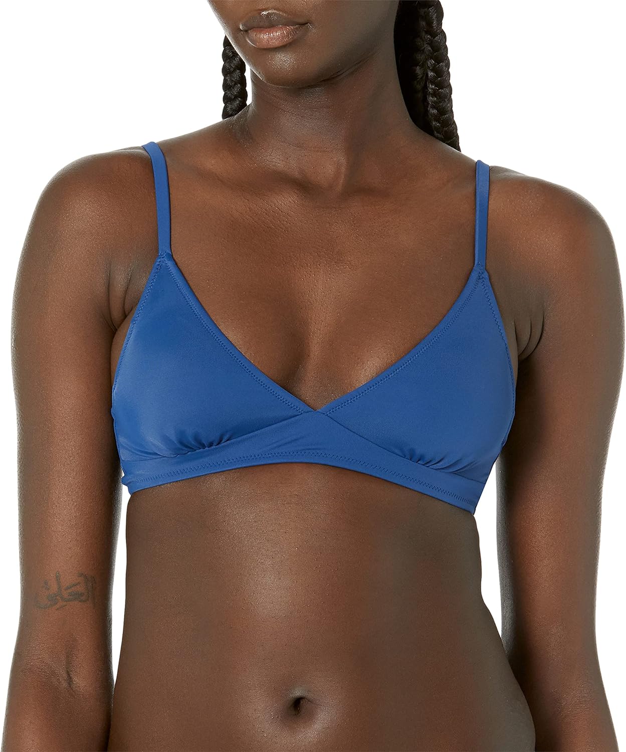 Thumbnail 3 de Amazon Essentials Damen klassisches Bikini-Oberteil mit leichter Stützfunktion (Dreieck, herausnehmbare Körbchen)