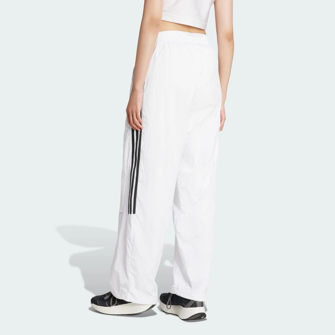 Detalle 2 de Pantalón holgado Teamgeist Adicolor blanco de Adidas