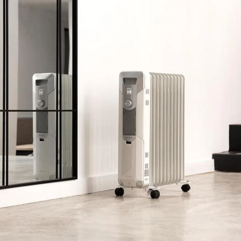Detalle 2 de cecotec ReadyWarm 11000 Space 2500W radiador de aceite