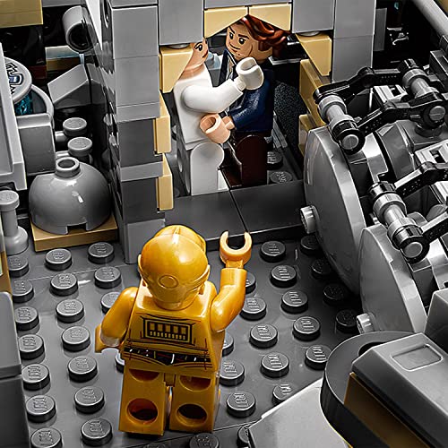 Thumbnail 4 de LEGO Star Wars Millennium Falcon UCS Set (75192) — A detailed display model for adults