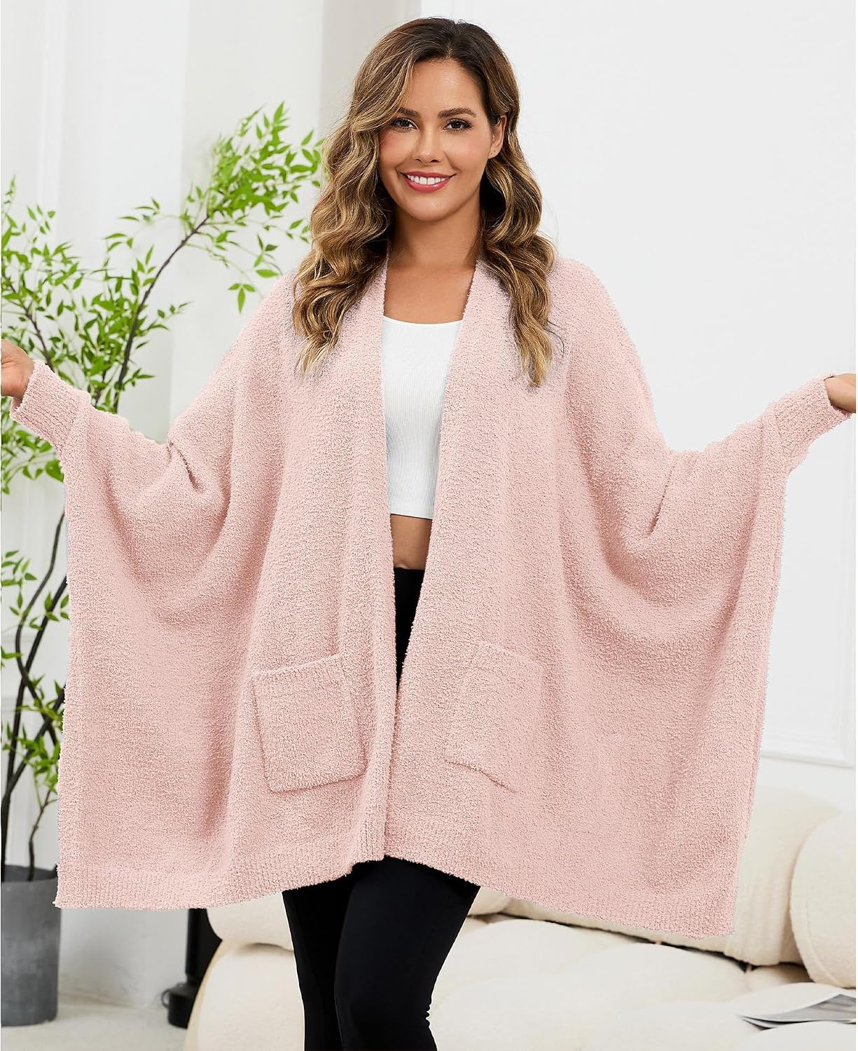 Detalle de CUBRIDGE Sherpa Wearable Blanket Poncho with Pockets and Ribbed Cuffs