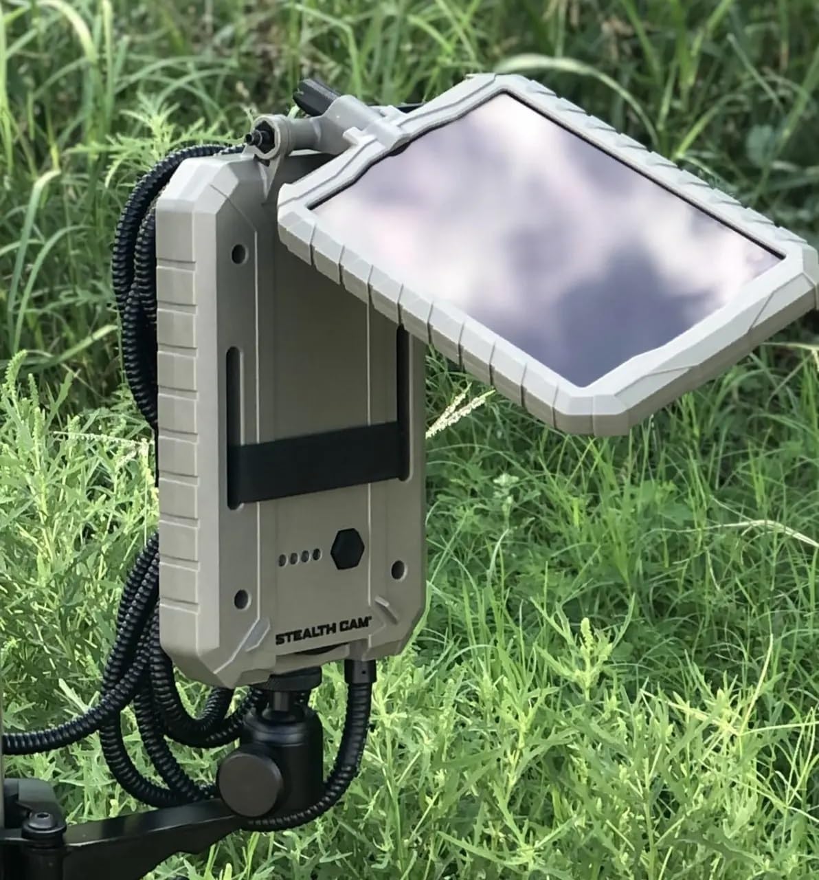Thumbnail 1 de Solar Power Panel 5,000 mAh