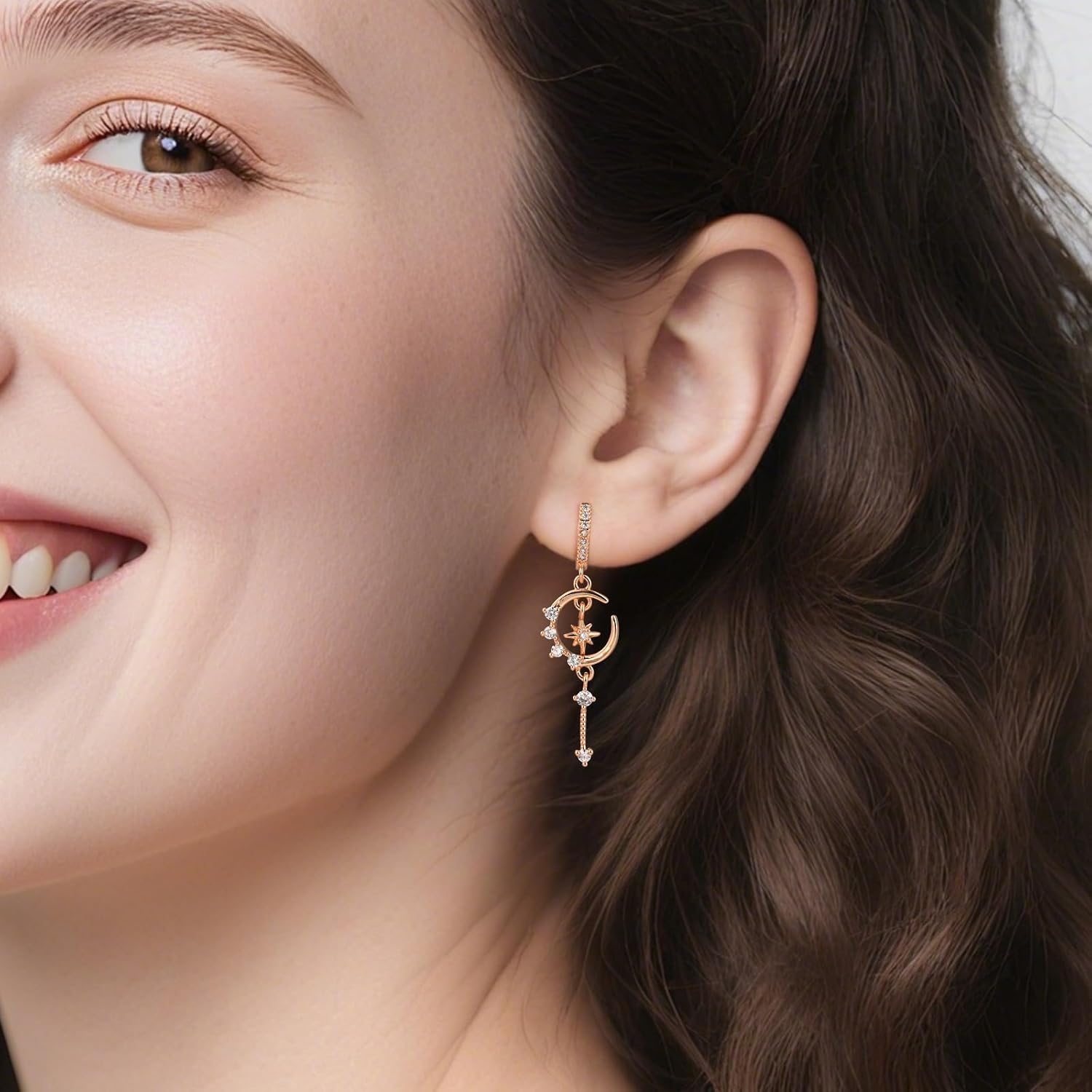 Detalle 2 de Watforsh Celestial Dangle Earrings 4 cm