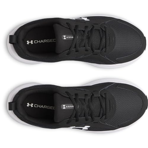 Detalle de Under Armour UA Assert 11 - Negro/Negro/Blanco (44 EU)