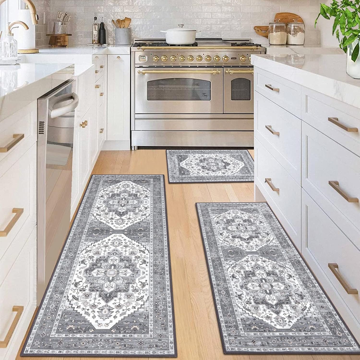 Detalle de HEBE RUGS HEBE Boho Kitchen Rug Sets (3-Piece) with Runner — Non-Slip Washable Kitchen Mats