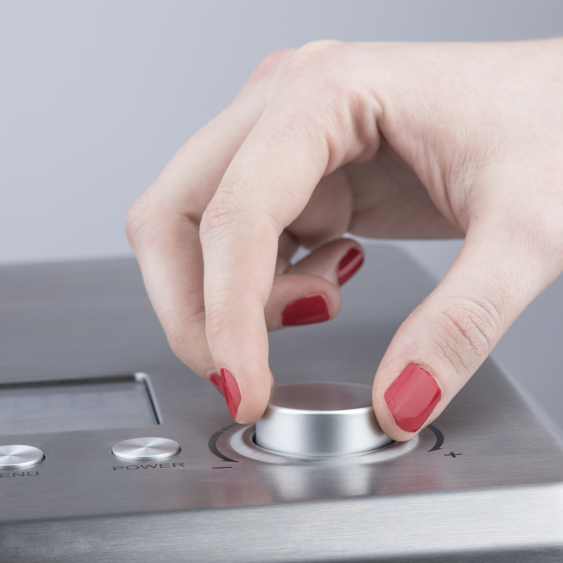 Thumbnail 2 de HKoenig HF320 2L heladera 180W ❄️