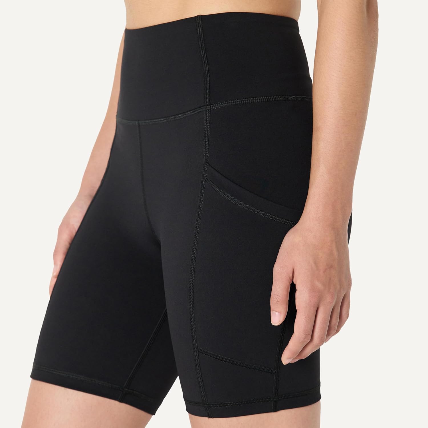 Thumbnail 3 de Amazon Essentials Women's Active Total Train High-Waist 7” (18cm) Gym Shorts with Pockets