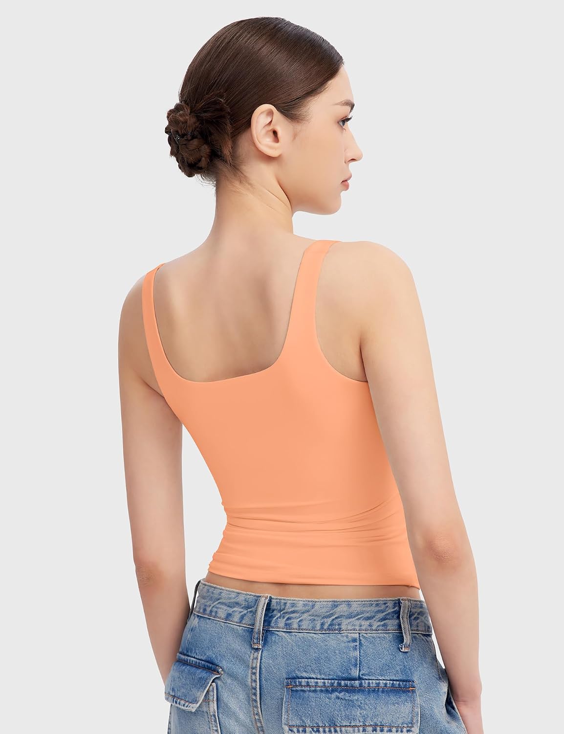 Detalle de PUMIEY Sharp Collection Women's Square-Neck Tank Top, Double-Lined Stretch Fabric