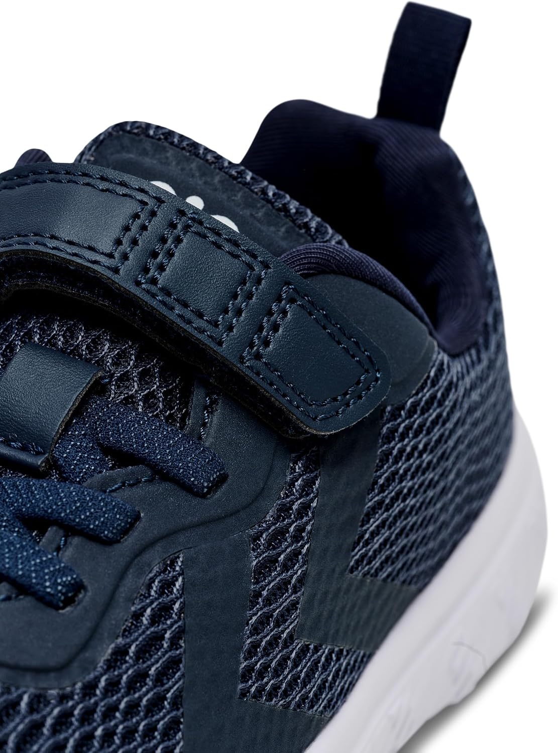Detalle de hummel Actus Recycled JR – dziecięce sneakersy z siateczkową cholewką