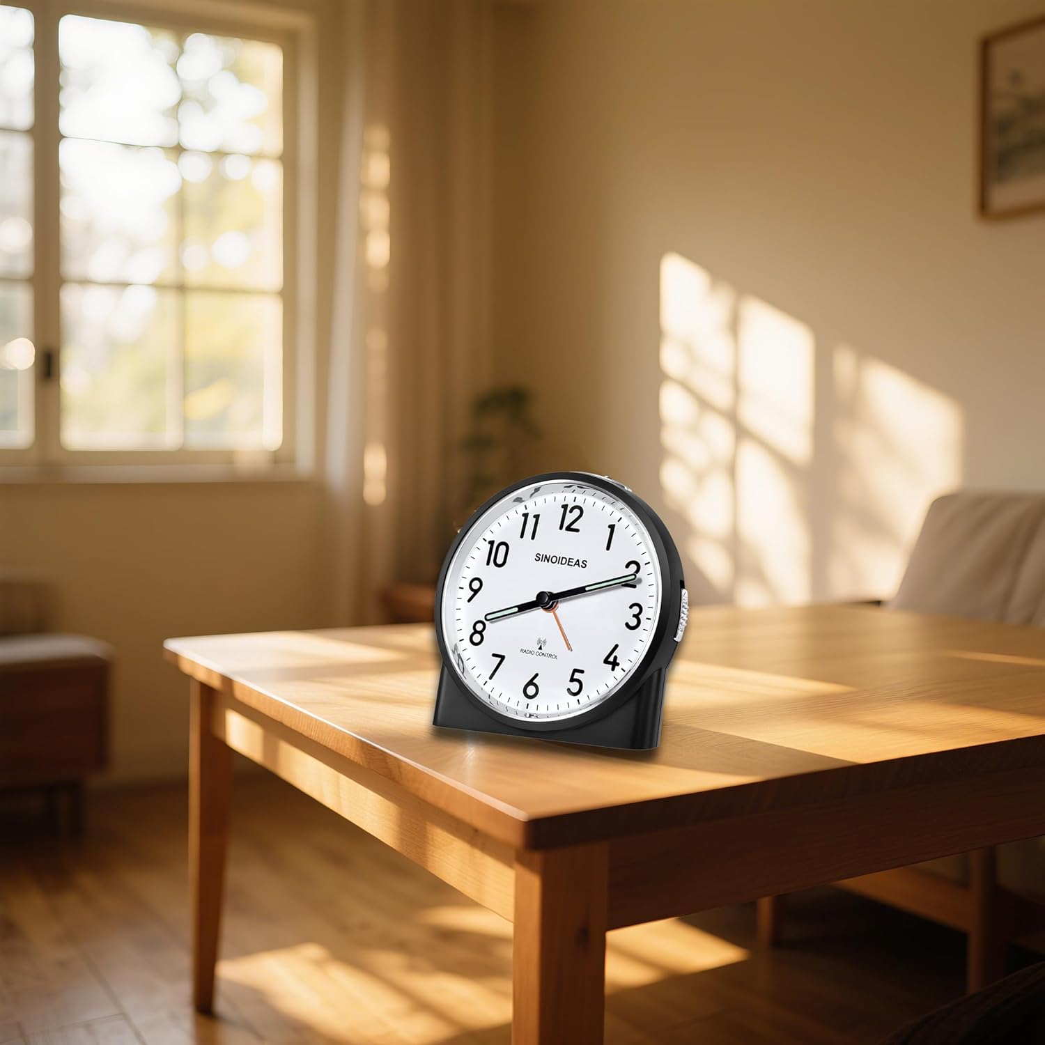 Thumbnail 5 de SINOIDEAS Funkwecker (analog, ohne Ticken) mit Nachtlicht & Schlummerfunktion – Schwarz