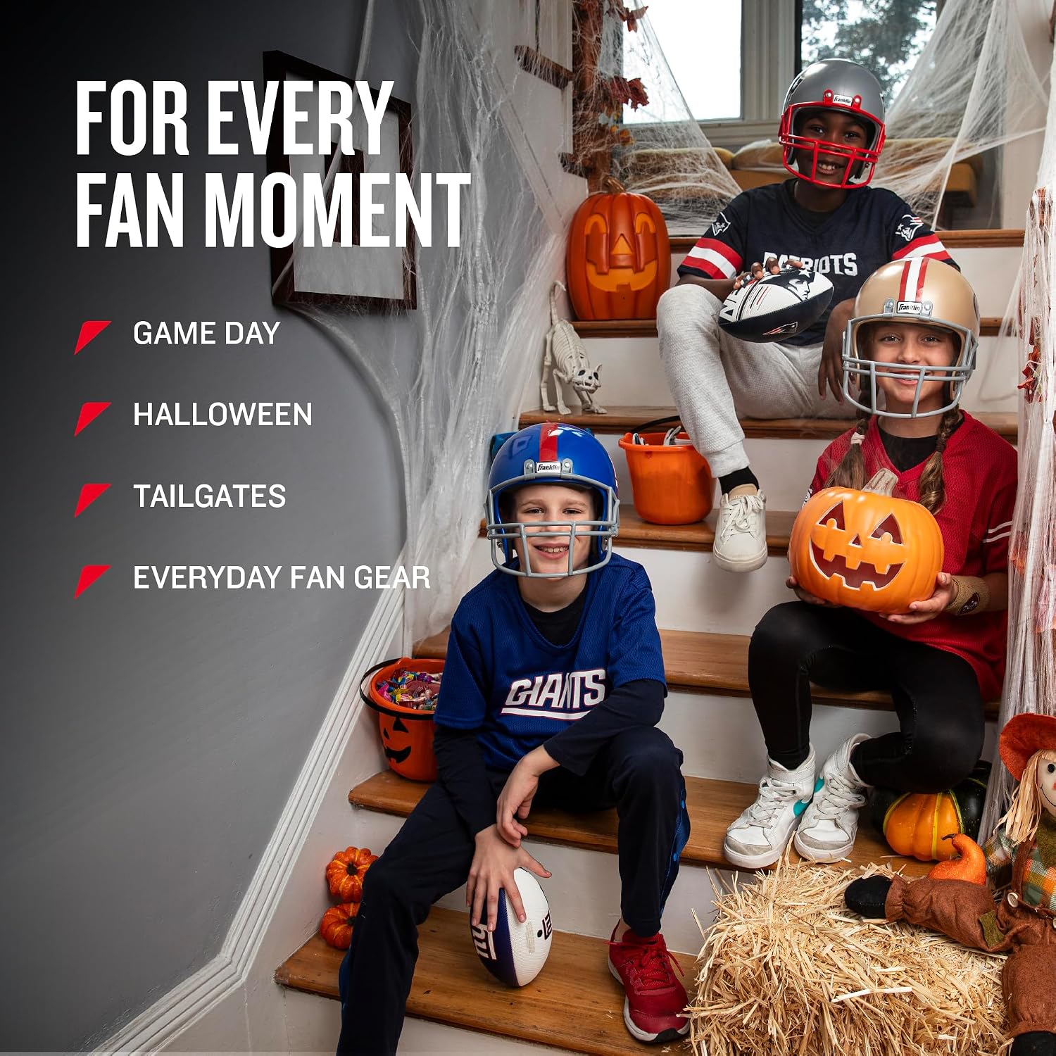 Detalle 2 de Franklin Sports NFL Kids Football Uniform Set (Tampa Bay Buccaneers) for Ages 7–9
