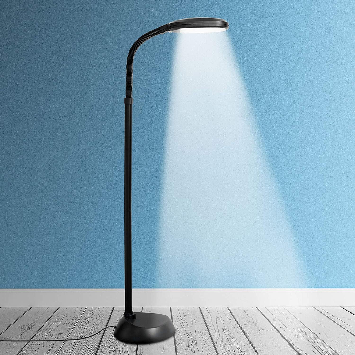 Detalle de Kenley Daylight Lamp 12W adjustable brightness floor lamp