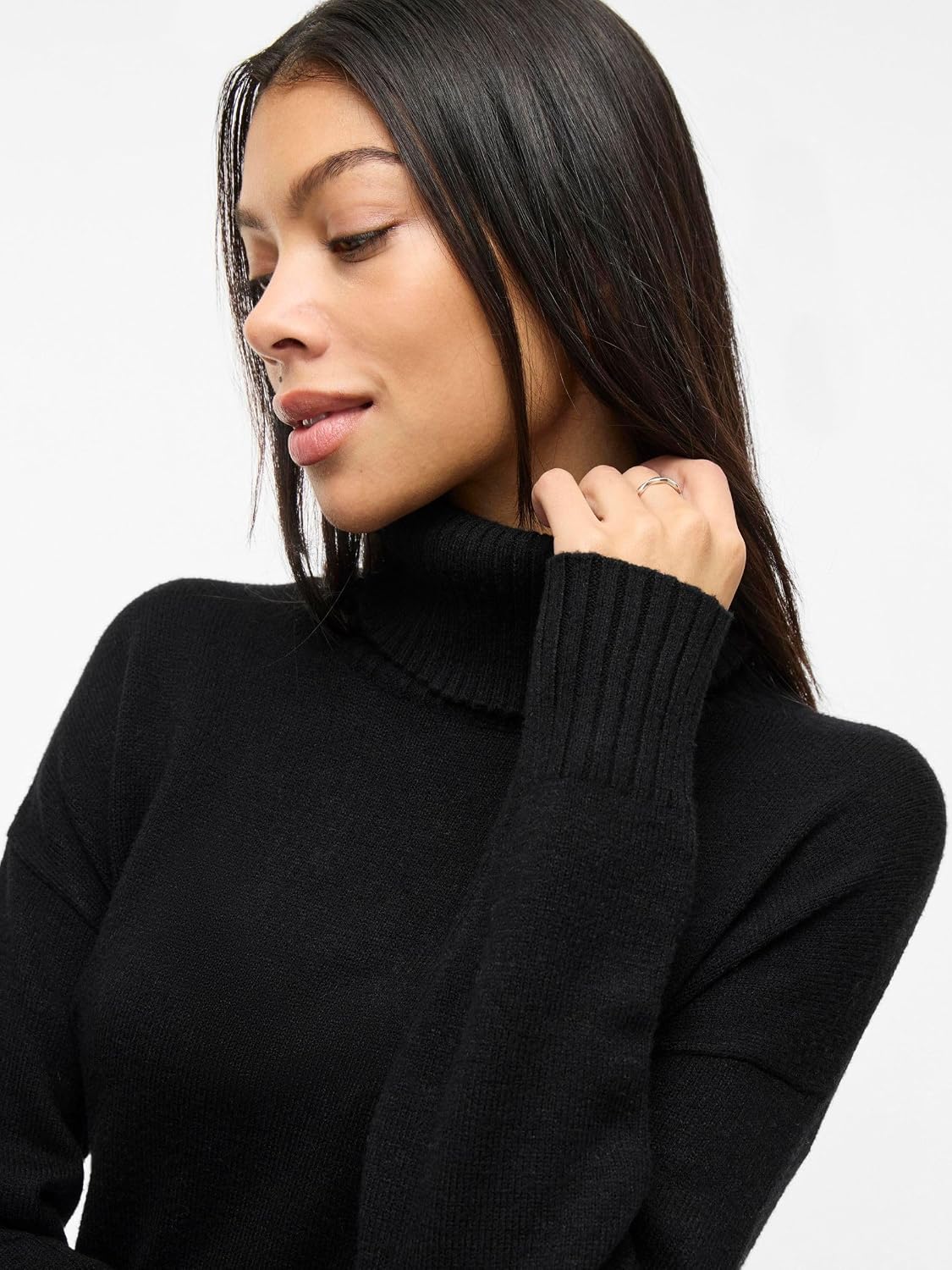Detalle 2 de Vila Viril Roll Neck L/S Midi Dress (Noos Dress) – Pack of 1