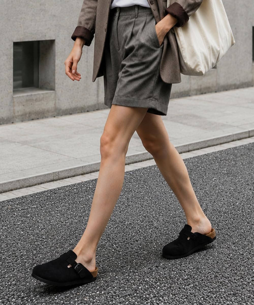 Detalle de Asgard a25edb51-3295-4c77-9f25-ddf426007c0f Suede Clogs with Cork Footbed
