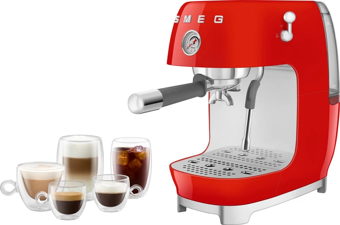 Thumbnail 9 de Smeg ECF03RDEU Rot – kompakte Espressomaschine mit Dampfdüse, glattem Milchschaum und Manometer