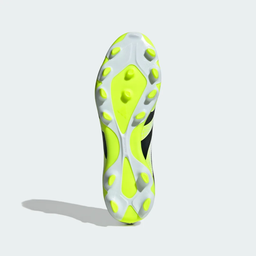 Detalle 2 de Adidas Predator League multisuperficie: ¿merece la pena esta bota blanca para fútbol?