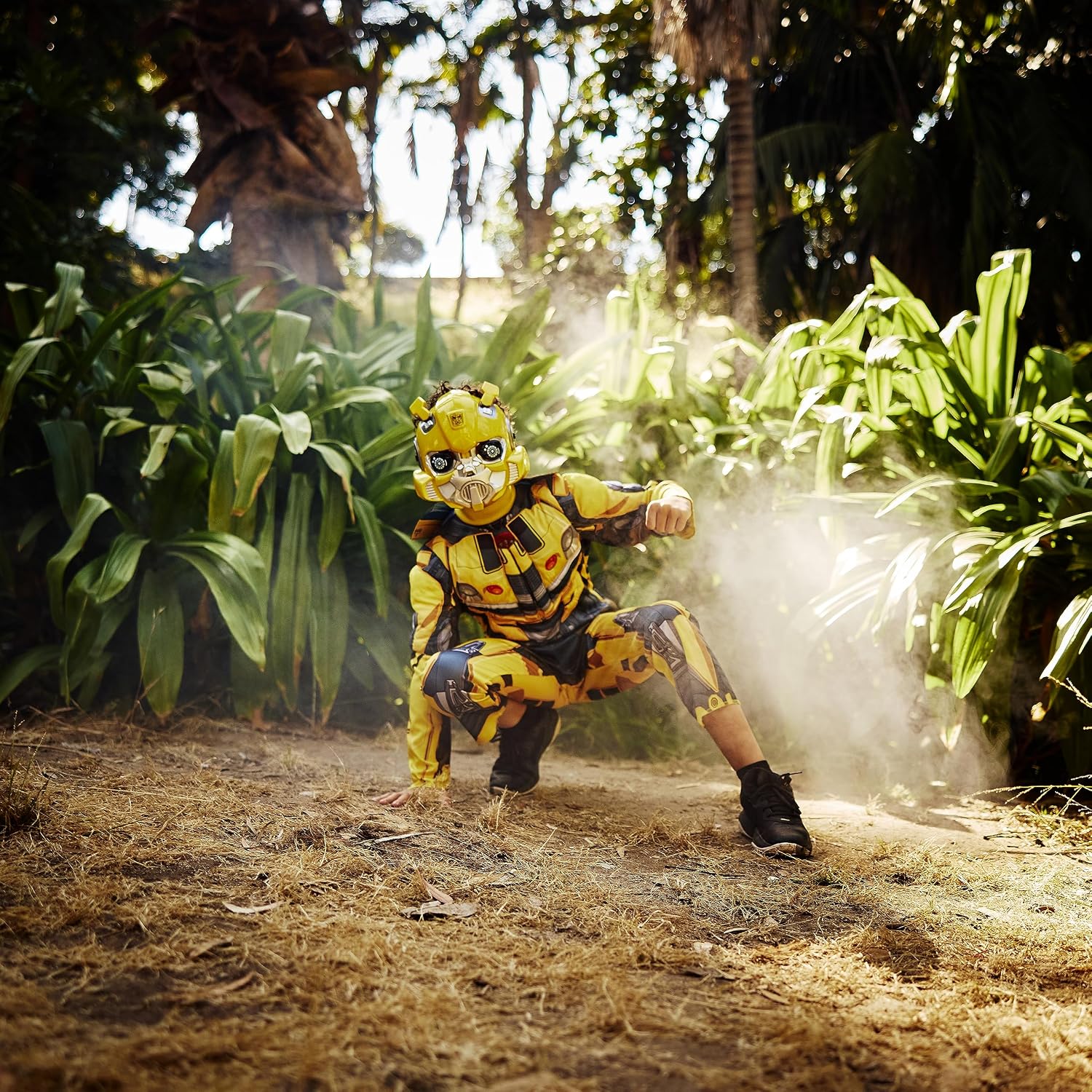 Detalle de Disguise T7 Bumblebee Kids Costume with Padded Jumpsuit, Door Wings and Mask