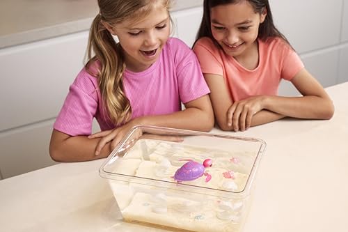Detalle 2 de Pets Alive Mama Turtle Surprise by ZURU — A playful robot turtle for imaginative water world adventures