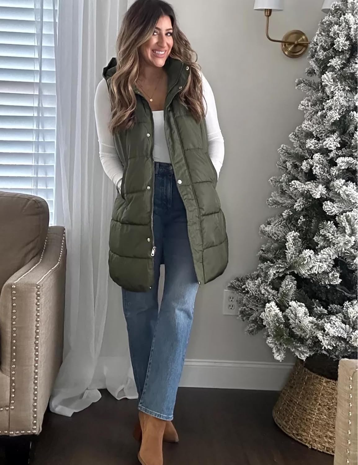 Thumbnail 4 de Tanming Women's Long Puffer Vest removable hood